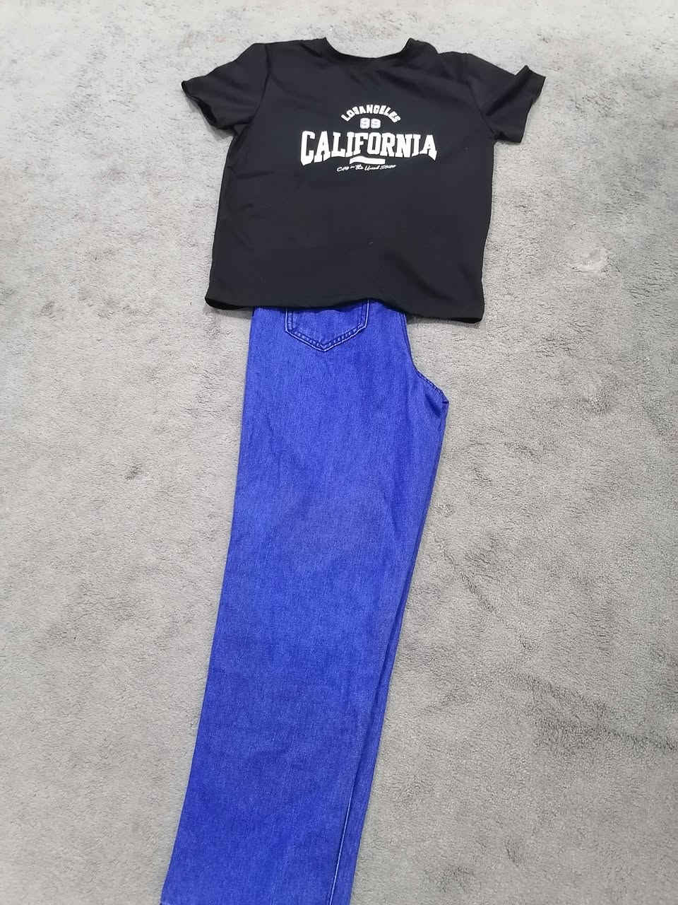 بنطرون وقميص جدد يلبس عمر 13 سنه السعر 10


**إذا كنت صاحب هذا الإعلان وتريد حذفه لأي سبب، رجاءا أرسل رسالة إلى الدعم الفني**