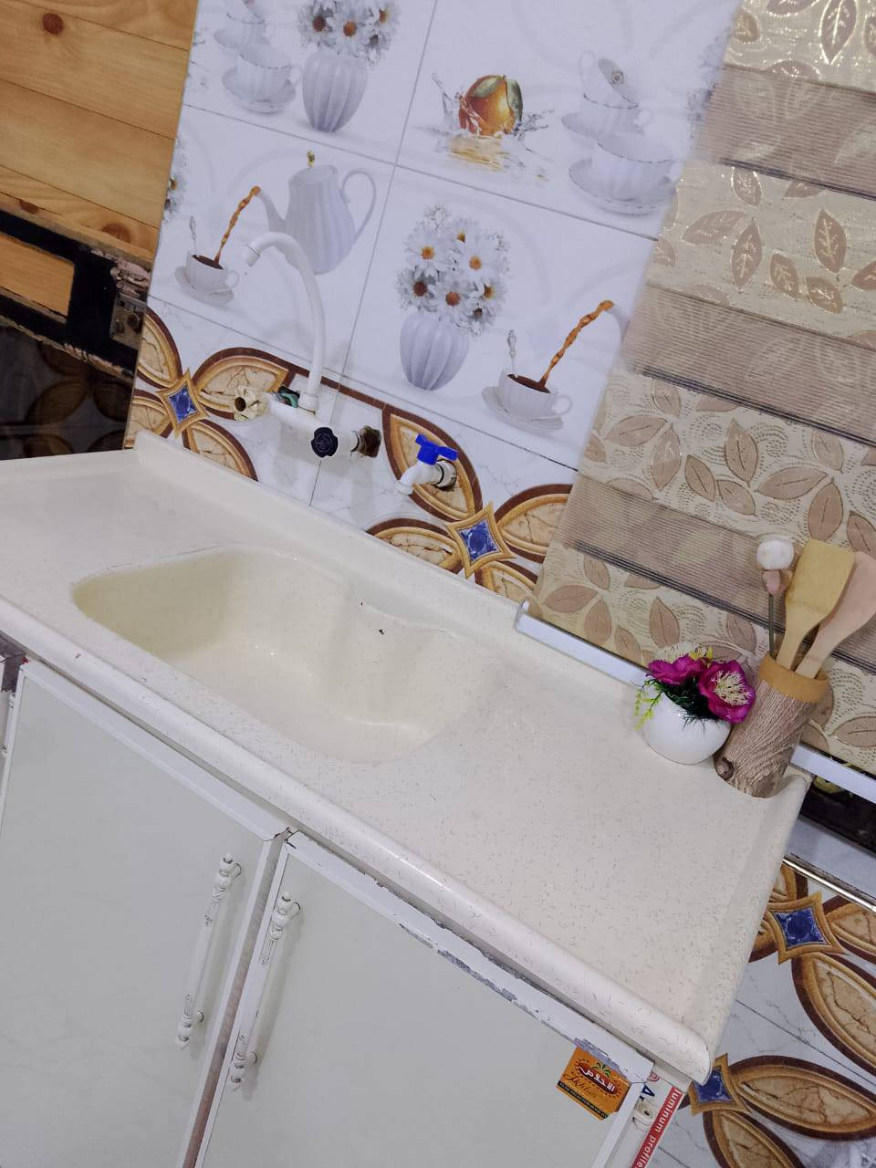 السلام عليكم كاونتر تفصال للبيع قطعتين كلش نضيف وحلو تفصال قوي ومتعوب علية لا كسر ولا فطر ولا زلغ قوي كلش نضيف ولقطعة الثالثة سنك مرمر جديد ما صار هواي من شتريتة حوض واحد السنك بس كلش نضيف السعر الكلي 400وبي مجال الشراي واتساب وانا خادم ***********
