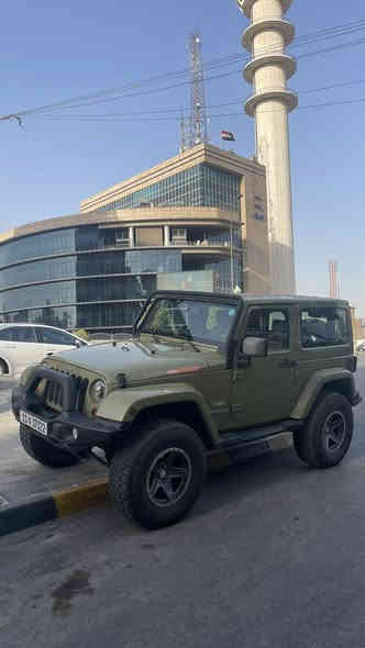 السلام عليكم
للبيع جيب رانكلر 2013 صحارى خليجية مكفولة من الصبغ والضربة لون خاكي اصلي 
داخل جلد بيجي
سستم صوت الباين
السيارة عليهة تعديل من شركة AEV
ترفيع 2.5 انش ماركة بلستن AEV
دبل ستيرن فوكس 
تراك بار امامي تيرفلكس
ويل كب AEV وتاير 35 انش
دعاميات امامي وخلفي حديد AEV
حامل سبير تيرفلكس
شوتة رياضية موبار
حامل بلوجكترات ماركة ركدرج
لايت امامي زينون دزاين G-class
شاشة كاربلي مع كاميرة ماركة كاروبوتر
حامل تلفون FURY
عوازل سقف اصلية ركدرج 
السيارة ماشية 65000 كيلو 
سعر السيارة 190 
للاستفسار
***********
