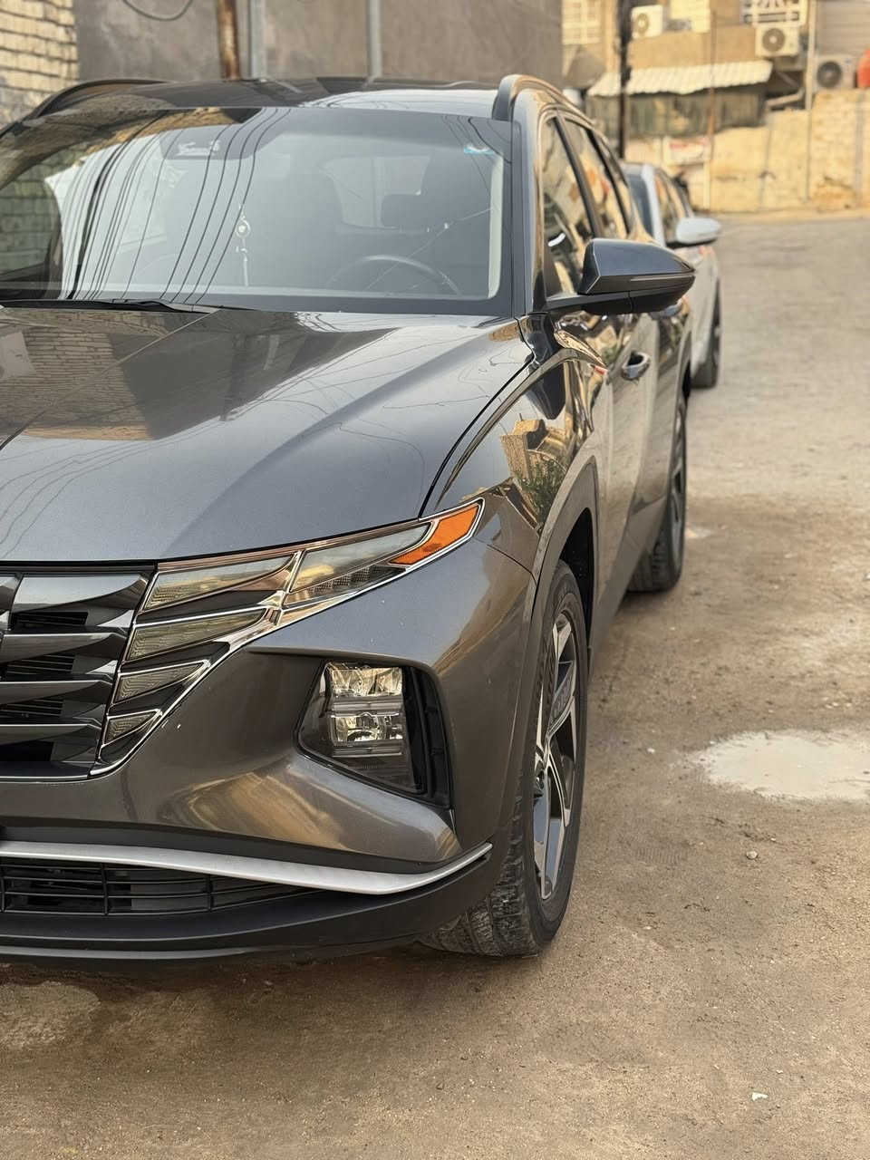 سلام عليكم
 توسان 2023فول مواصفات 1/1
حادث بدايه البنيد 
شاصي لغد جاملغات كفاله فقط شبر بلبنيد

® رادرا امامي وخلفي وجانبي+وقيادة ذاتية
• كاميرا امامية وخلفية
• نقطة عمياء+ اشاير مري
LED بك لايت+LED لاينات •
• جنطة كهرباء
• تدفئة كشنات+كشن كهرباء
• شحن وايرليس (لاسلكي)
• تبريد قطعتين
• شفتات ستيرن+فول تحكم ستيرن
اوتو هولد+اطفاء ذاتي عند التوقف
• تشغيل عن بعد
بعد هواي مواصفات
السعر 200
بغداد
***********
