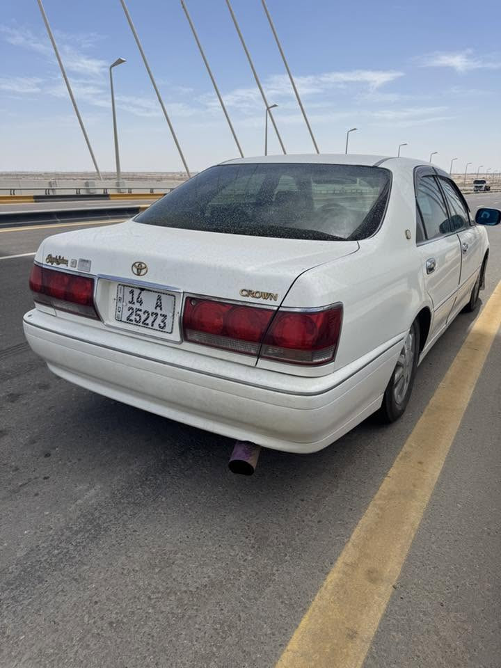 كراون للبيع موديل 2001 تسجيل جديد قرار 48فولل اتلث عده الفتحه  غرفه اسود كشنات جلد ديفور الجبير تحوير النجف 3 دكم  ويل كب نجمه  تخم تاير السياره كص قماره ومرمز على جنون شرط شاصي 75 على 75 ونفس الموديل وترميز ليس بدنه شغل فول رقم بصره تحويل ثاني يوم السعر 105 مكاني البصرة رقمي ***********بس الشراي  يتصل
