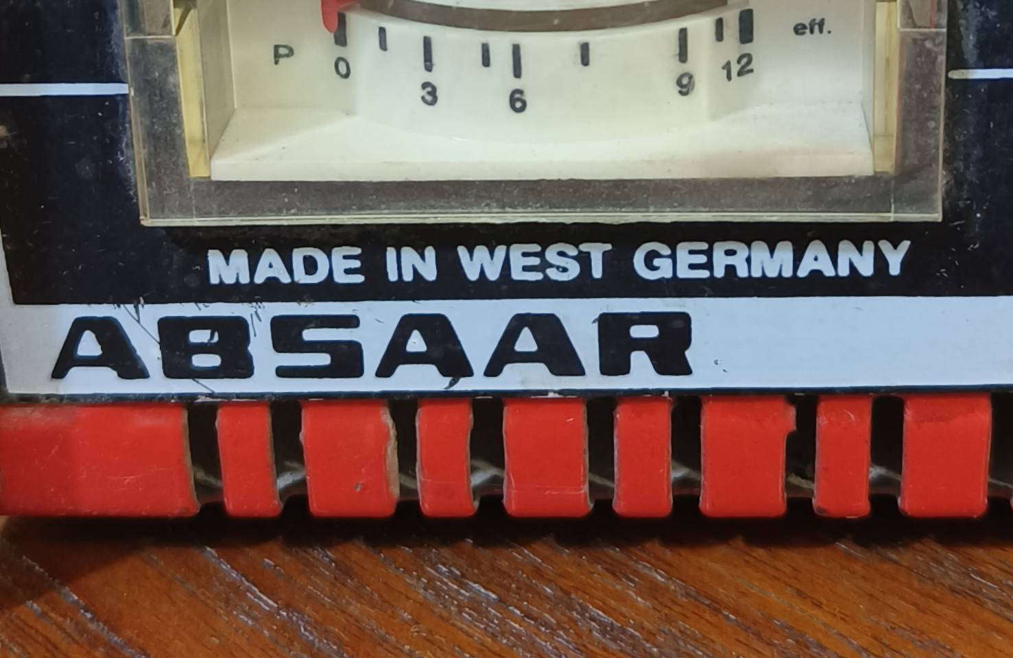 شاحنة بطاريات ابسار صناعة المانية 
تشحن بطاريات 6و12 فولت بقدرة 8 امبير
نظام حماية مزدوج 2 فيوز
مكاني بغداد ساحة عدن يوجد توصيل لجميع المحافظات


**إذا كنت صاحب هذا الإعلان وتريد حذفه لأي سبب، رجاءا أرسل رسالة إلى الدعم الفني**