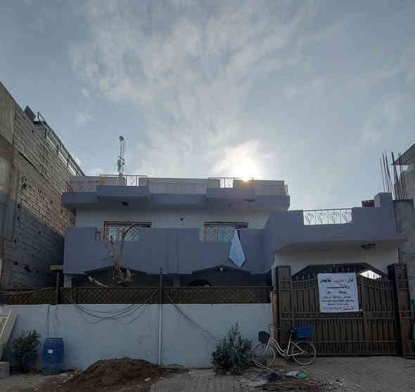 🏩 دار (( تجاري )) للأيجار أو للأستثمار 🏚 الموقع بعقوبة 🛣 شارع الفروسية الرئيسي العام التجاري السايدين 💥 ايجار الدار [[ ٥٠٠ ، ١ ]] مليون [ قابل للتفاوض ] ✅️ يصلح ان يكون ⬅️ مجمع طبي ** شركة اهلية // صالون نسائي ** روضة اهلية // شركة توصيل ** منظمة انسانية // مكاتب محاماة ** مكاتب استشارية أو هندسية ⭕️ مساحة الدار ( ٣٠٠ ) متر 🔺️ واجهه ( ١٥ × ٢٠ ) متر 🛕 طابق الأول ( ١ ) غرفة نوم 🏛 وستقبال كبيرة 🟨 وصالة صغيرة 🛖 ومطبخ كبير 🛁 ومجموعة صحيات كاملة ⚜️ ومناور عدد ( ٢ ) 🚘 وكراج سيارة 🏘 طابق ثاني ( ٣  ) غرفة نوم 🛁 ومجموعة صحيات كاملة ⬜️ مع سطحين 💥💥 💥
للاستفسار مع مكتب المصطفى للعقار ☎️
 موقع المكتب ⬅️ مدخل العزات مجاور اسواق نوتيلا الغذائية 🛒 او التواصل على الماسنجر او الواتساب على الرقم *********** 📞📞
