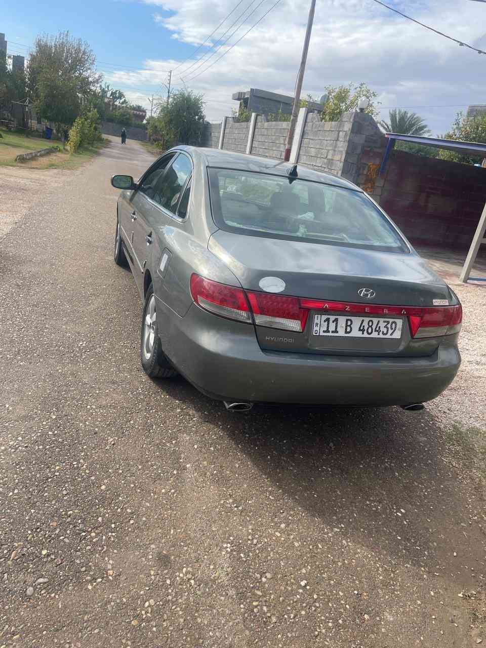 ازيرا  موديل 2007 خليجي
محرك 6 سلندر 
تحكم ستيرن 
شاشة 
كامره 
كشنات جلد
كشن كهرباء
ثلاث قطع صبغ اثر طخات بدون دواخل
صدر جديد 
تخم تاير جديد
باتري جديد
السعر 87 وبيها مجال 

‭0773 239 3854‬

‭0781 183 7859‬
