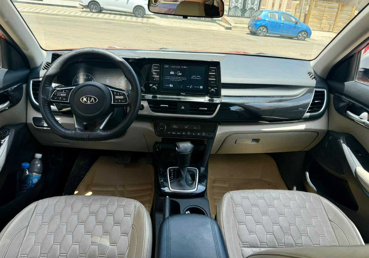 كيا سيلتوس خليجي شركة الدولية يعني محرك 1600 / 2020
الرجاء قرأة المنشور اسفل الاعلان قبل الاتصال 
:
الموديل 2020 / شركة الدولية 
ماشية 37.000 كيلو متر حقيقي 
محرك 4 سلندر حجم 1600 
يعني كوري اصلي مو تجميع الصين 
شاشة اصلية / كامرة خلفية / حساسات خلفية
اطارت ويل كب كبير حجم 17 / سيارة سقف ابيض بلادي
تبريد شاشة لمس / كشنات جلد اصلي  / تحكم مقود
لايتات لد امامي مع بلوجتور/بصمة تشغيل +بصمة ابواب 
؛
بدون صبغ بيهة فقط مكانين برد بسيطة
 وشخط بالدعانية الامامية واضح بالسونار  
كير ومحرك بلادي ومابيهة اي نقص او ملاحضات
؛
السيارة رقم بغداد جديد / تحويل ثاني يوم 
مكان السيارة / بغداد / شارع فلسطين 
السعر  14.500$ = 145 ورقة
***********
