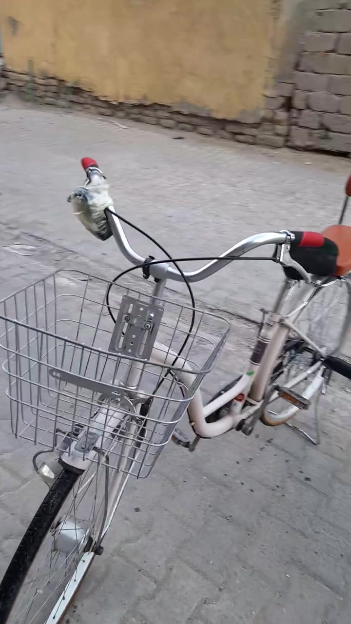 للبيع سعرة 60 الف
***********
