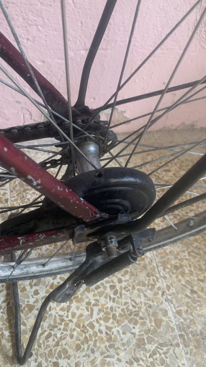 بايسكل عبد الحليم مال باله فول نضافه كلو شغال شرط أي عطل مابي مكينه جديده شرط تاخذو تنسي التواصل خاص أو على الرقم ***********بي واتساب
