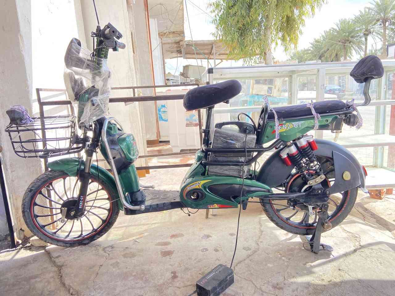 موطور شحن نوعيه بينز شغال تشغل وتمشي مراوس موطور ايراني  او زنبور شعندك نزل يرهم بيع سعر ٢٥٠


**إذا كنت صاحب هذا الإعلان وتريد حذفه لأي سبب، رجاءا أرسل رسالة إلى الدعم الفني**