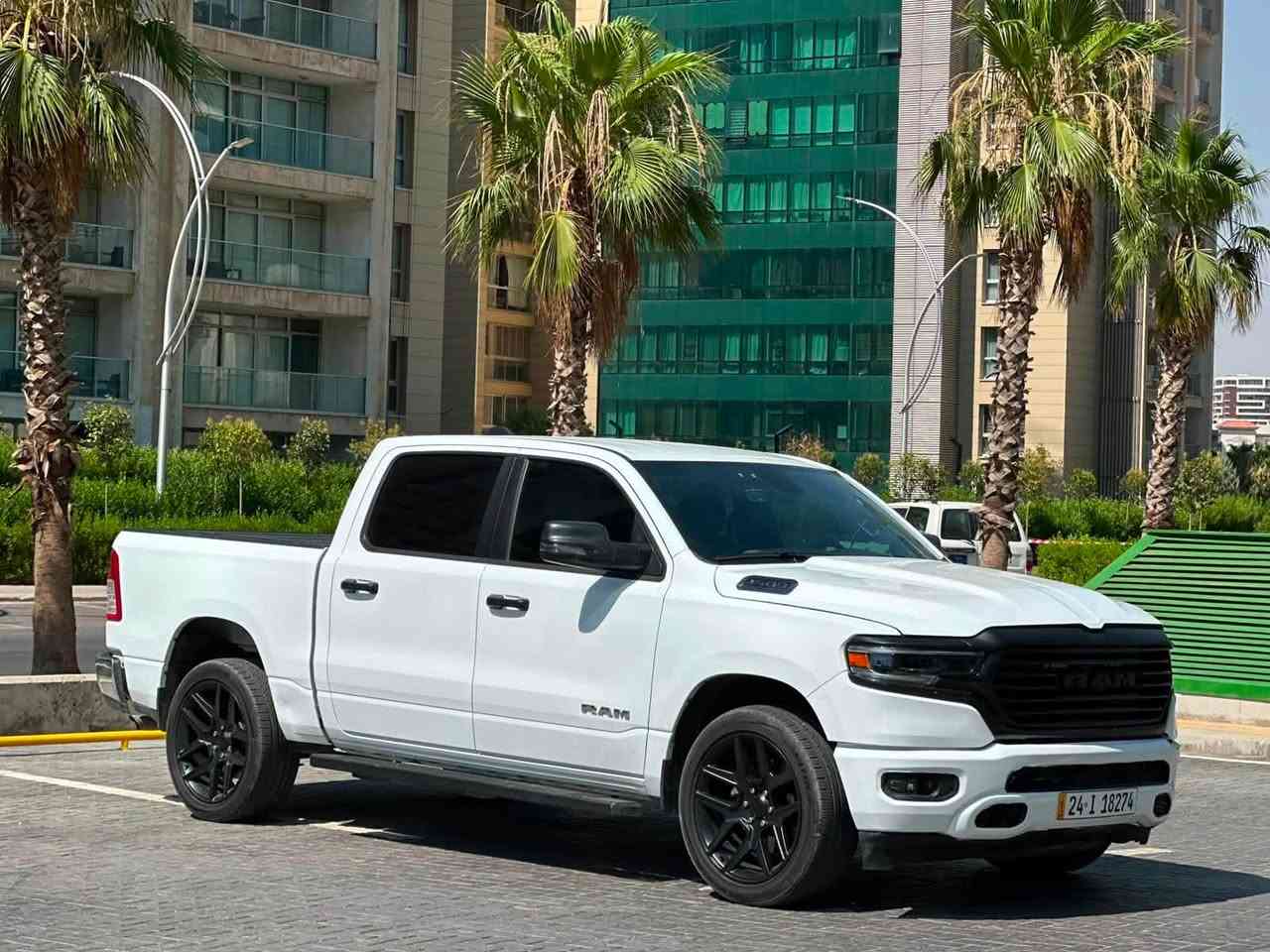 🔥 Dodge RAM 1500 موديل 2023 🔥
✅ محرك 3.6L V6 eTorque
✅ قير أوتوماتيك 8 سرعات
✅ دبل (4×4)
✅ بودي قصير – باب كبير (Crew Cab)
✅ بصمة تشغيل
✅ تشغيل عن بُعد
✅ شاشة لمس 8.4 إنش
✅ Apple CarPlay & Android Auto
✅ كاميرا خلفية
✅ مثبت سرعة
✅ حساسات خلفية
✅ جنوط ألمنيوم
✅ تحكم من المقود
✅ زجاج ومرايا كهربائية

حالة السيارة:
🔹 بدون إيرباكات
🔹 حافة بونيد
🔹 جاملغ
🔹 باب واحد صبغ

💰 السعر: 280 ورقة وبيه مجال للمشتري الجاد.

📞 *********** (واتساب موجود)
