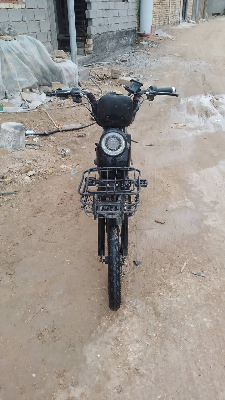 سلام عليكم باسكل شحن للبيع بعدة جديد السعر ميتين وخمسين رقم الهاتف ***********
