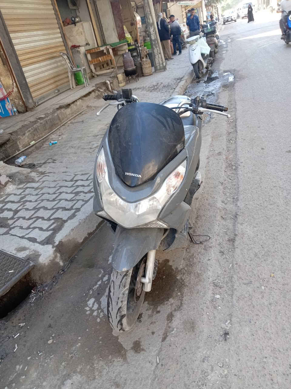 للبيع مليون وميه وبيه مجال ***********0
