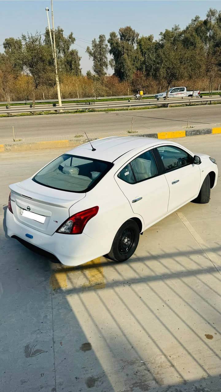 السلام عليكم
نيسان صني هندي 2023 
بدون صبغ 
(بيها تعديل بارد جاملغ الخلف تحت قبغ البانزين فقط
وبيها بخصة بالدوسة مبينه بالصور )
ماشية 37000km
رقم اربيل 
مكان السيارة موصل /ايسر
للاستفسار الاتصال على الرقم
0781 129 3616
السعر 121
