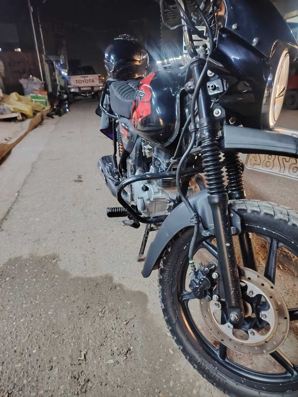 يا الله سلام عليكم بوكسر (2022) محسوبه عل 23 سنويه تحويل ثاني يوم 
المكان بغداد جزيره بغداد السياحيه
 الدراجه خير من الله مكينه خرسه برغي ممفتوح بيها
شلعه معدل خير من الله السعر (مليونين)
هت  ***********
