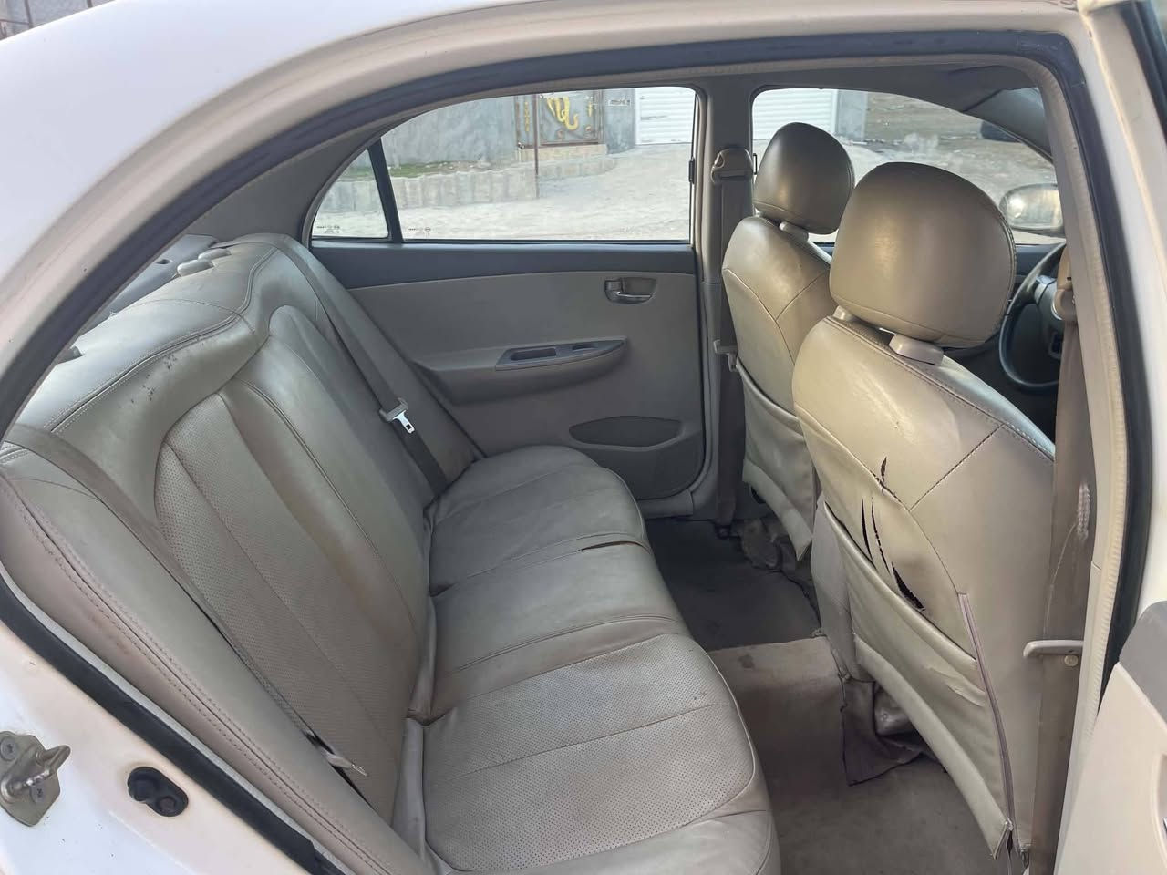 Byd2013 سه نه وي بلاستيك
ته بريت جام كاره با سلايت كيرومةكينةي كرولا سعر 35 وةرةقة 
***********
