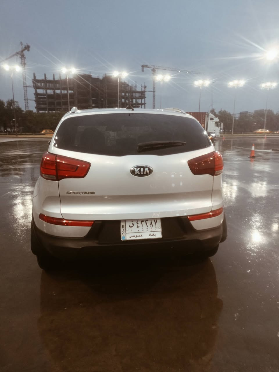 السلام عليكم كيا سبورتج موديل 2015 أمريكي
محرك دوش GDi حجم 2500 

الحادث: فقط باب امامي ايمن 

ماشية 130 الف 

السيارة جاهزة 

السعر : 130 

العنوان : بغداد الامين الثانيه 

رقم الهاتف:***********
