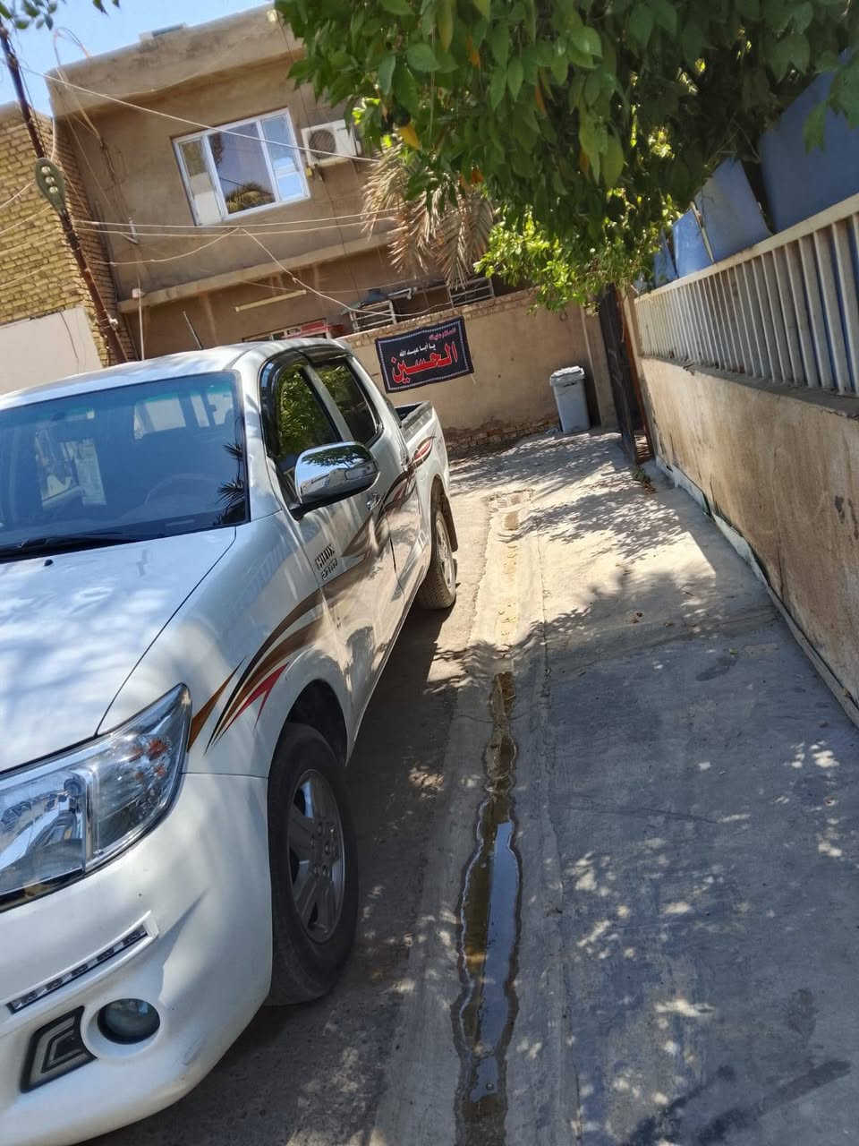 سلام عليكم
بيكم تيوتا 2015 رقم بغداد وتماتيك 

 بيه بنيد مبدل بس والباقي مكفوله مكينه كير

صدر تخم تايرات تبريد مكينه ما مفتوحه كير ما مفتوح

سياره بعد احلا من الصور سعر 210

تحويل مباشر بكانه بغداد

***********
