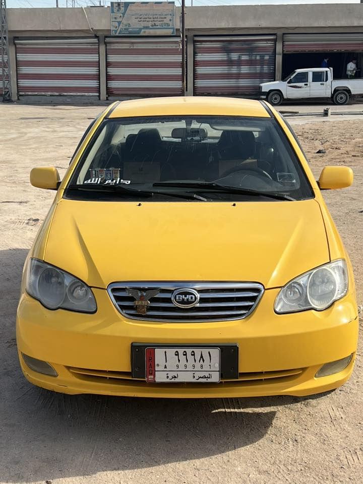 السلام عليكم بيوادي٢٠١٩
سياره اقصاد وجاي نسدد بيه  سياره جاهزه من حداده وتخم تايرات سياره جاهزه ماعده مكينه بيه بدايت خيط تبخير سنويته بعد مامنتهيه سياره بيه طخه بالباب مال 
سياق سعر٧٠ رقم ***********
