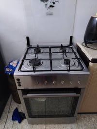 فرن • مستعمل • نظيف ٩٥%