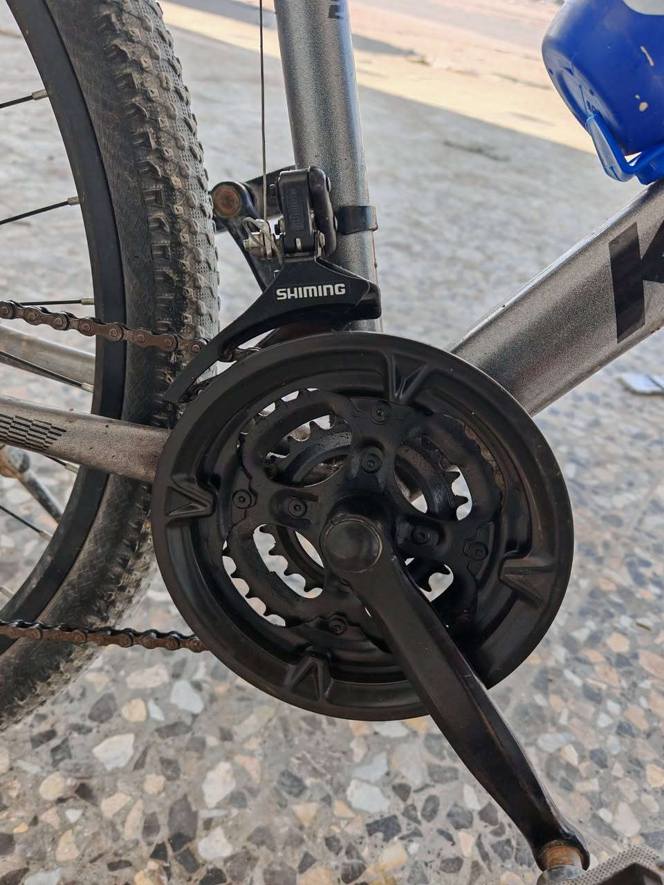 سلام عليكم بايسكل جبلي البيع نضيف كلش وكلشي شغال. كير بريكات دبل دسكات مكاني بغداد مصفى الدوره


**إذا كنت صاحب هذا الإعلان وتريد حذفه لأي سبب، رجاءا أرسل رسالة إلى الدعم الفني**