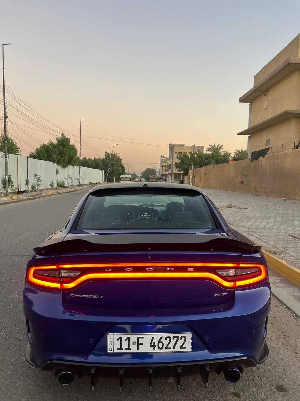 اسلام عليكم
((((((اخوان رجأً كلشي ناشر وكاتبلك لدكلي شبيها ))))

_للبيع فقط 

-دوج جارجر sxt2019 اصل اصل بنيد محدث gt

-السياره بسمي مشروع وطني وين متريد حول السنويه الاحد اجددها قبل يومين سقطت هزه جديده يوم الاربعاء هزيتها..

-مواصفات فول ١/١ ما عدا الفتحه 
-عداد المسافه 78 الف ميل 
كشنات حضن + تبريد تدفئه 
-نضافه فوول ويل مجمه خسفه القويه 
-محرك وكير خير من الله اصلا تحسه ما مشتغله اخرس ناشر صوره للمحرك 
مري خزن 
السياره ربع ما تصرف عليها سياره شخصيه ومداريها اكثر من روحي 
-

——حادث السياره موضح بلمنشور بيه حافه الشواصي الاماميه فقط ع كد اصبعين فقط 
-وصار بيها قماره هنا يمنا اثر طابوكه وكعت عليها هم موضحه بلصور 

(((((السعر ١٧٩ وبيها مجال شي قليل ))العنوان ديالى بعقوبه

اتمنى ربي يرزق الجميع

للتواصل اتصال او واتساب 

***********
