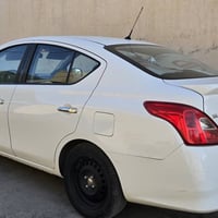 نيسان صني • ٢٠٢٢ • بدون صبغ