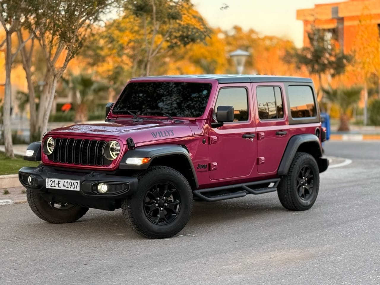 سلام عليكم ( للبيع فقط )
جيب رانگلر ٢٠٢٢ ويلز 
سعره ( 288 ) ورقه
للاستفسار ***********
السيارة وارد امريكي بيهة جاملغ خلفي فقط والباقي مكفول حادث 
1C4HJXDG5NW113740
خفيف جدا
السيارة لون مميز 
محرك ٦ سلندر🇺🇸🇺🇸
مواصفات ويلز 
شاشة جبيرة 
كاميرا 
گيج الكتروني
كشنات هيتر 
استيرن هيتر 
نظامAUX
حساس خلفي 
رادار جانبي 
رادار امامي
فور ويل اوتو
بصمة 
تشغيل عن بعد 
بصمة ابواب 
جامات كارباء
قفل مركزي
تحديد سرعة 
اطفاء ذاتي
دمام خلفيALPINE
تبريد قطعتين 
لايتات ليد 
بگلايت ليد 
دوسات شركة OEDRO
40 ميل ماشي  
تخم تاير جبلي جديد شادله
السيارة كلش حلوو و لون مميز
بدون اي عطل جاهز كير مكينه كله مكفول 
السيارة رقم سليمانية جديد 
سنويه جديد لحد 2029
هزه جديد 
مكان سياره ديالى خانقين
