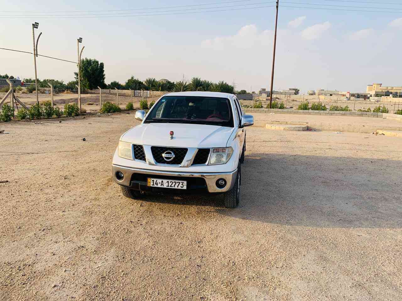 السلام عليكم نيفاره 2009 رقم بصره سنويه مجدده رقم إنكليزي مصفره غرامات وضريبه جاهزه كير ومكينه وحداديه وتخم تاير سياره مكلوبه سعر 80 وبيه مجال مكان بصره 
***********
