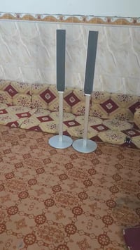 سماعات سوني عموديه مال باله شغالات ونظافه 90 بالميه الارتفاع 120 سم سع...