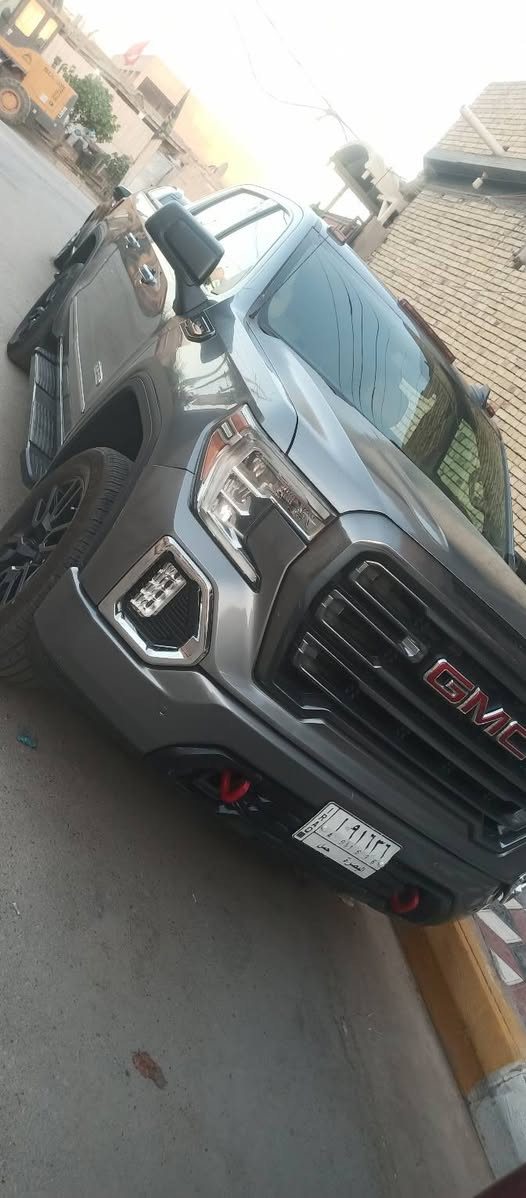 ((بيع مستعجل))
جمسي سييرا موديل 2020 / C1500
حادثها جاملغ وبنيد، رقم بصرة مشروع وطني .. 
السعر 225 
للتواصل:
***********
