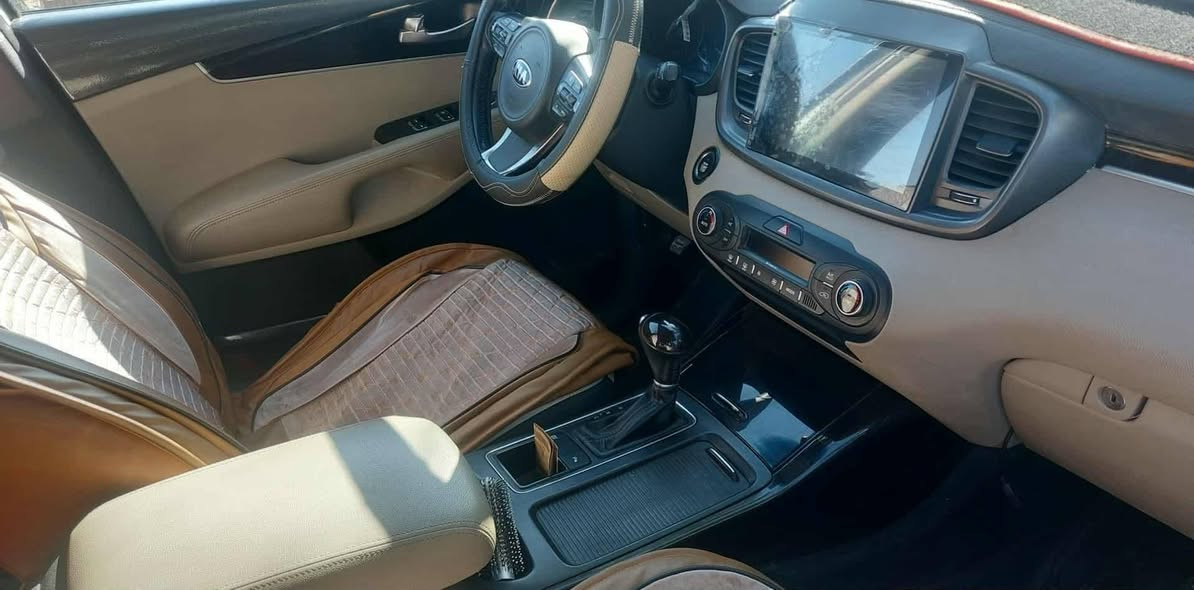 السلام عليكم
سورنتو2018  خليجي 6 سليندر  ، 7 راكب خليجي مكفوله كفاله عامه
فول مواصفات عدى الفتحه
نظام ترحيب 
بصمه ابواب وتشغيل 
لايتات زينون 
 كشنين كهرباء  
كامرا خلفيه 
دبل حساس امامي خلفي
 فول تحكمات ستيرن 
بردات خلفيه 
٣ انظمه قيادهة
سايد بريك قدم 
صندوك كهرباء 
تبريد ٣ قطع 
وبقيه المواصفات معروفه
سيارة جديدة جاهزة من كل شي صدر جديد دسكات جديد نوزلات بلكات فيتم كله شركة جديد دهن وفلاتر ورقم الانكليزي الجديد وهزة جديدة ماشية 148 رقم بغداد جديد دولي بأسمي شخصيا للاستفسار 
***********
***********
