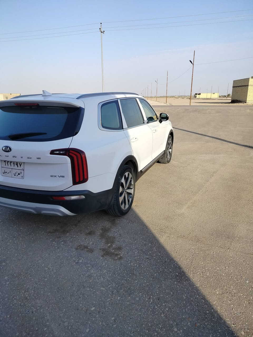 سلام عليكم
للبيع كيا تلورايد موديل 2020 خليجي كفاله عامه فول مواصفات ماشيه 120 كم مكاني ناصريه مركز سعرها 265 وبيها مجال
 ***********
