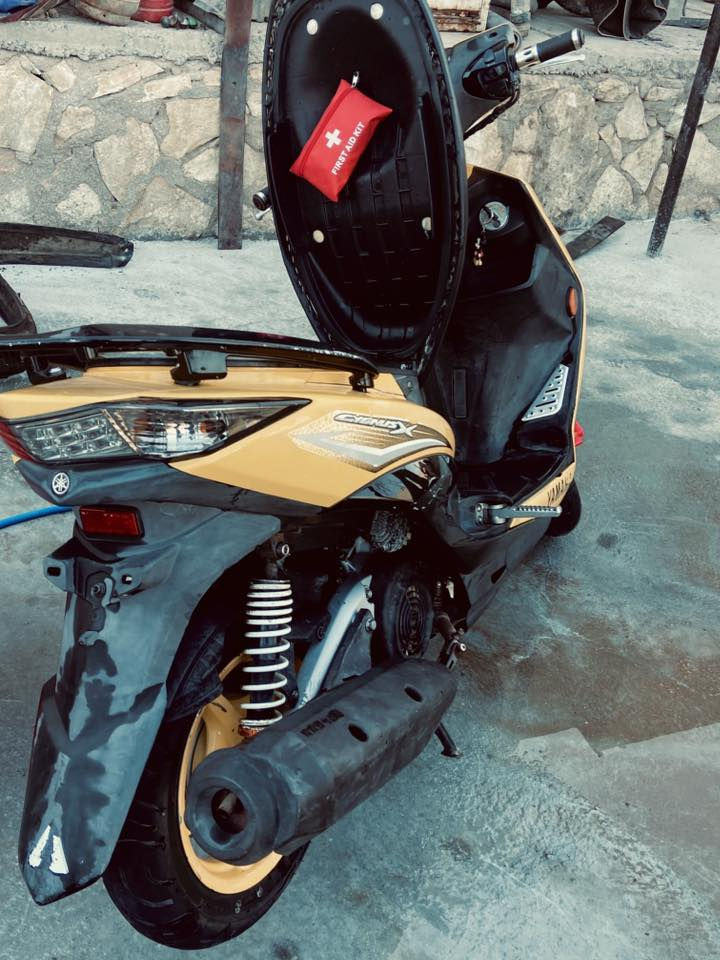 اسلام عليكم دراجه سكنس لد 2015 الدراجه كامله من كلشي ما بيها نقص برغي كلجات رياضي وبوشه 58.5 جايه ويها من الرمبه يعني غراضها وشغلها دراجه اولى 
السعر مليون و200 وبيها مجال 
هذا رقمي خابرني او راسلني عل وتساب 
***********@
