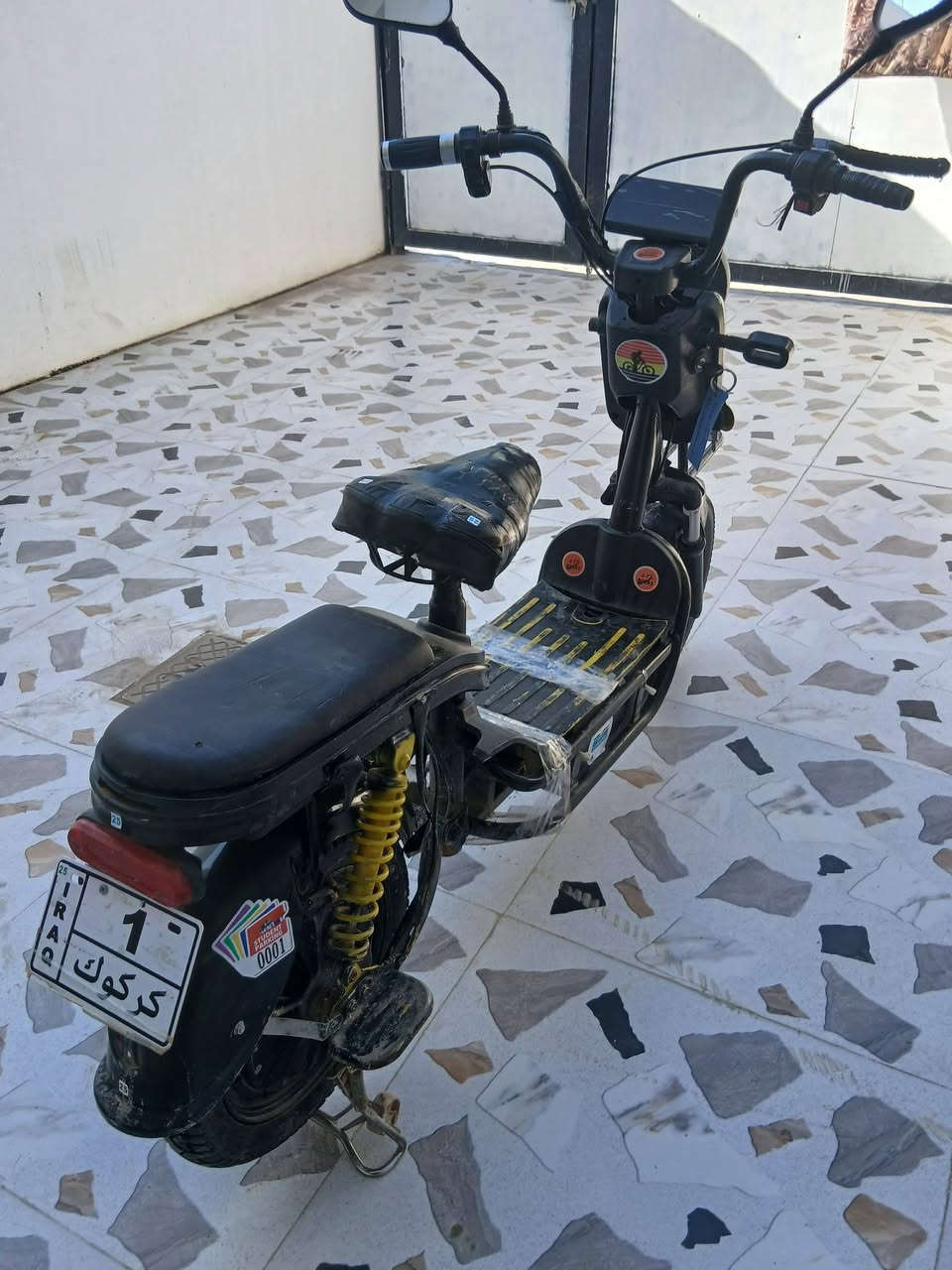 دراجه شحن للبيع حجم ١٤ لون اسود لايتات و اشاير و هورن شغال و ٣ كير سرعته ٤٠ شاشه ايباد و سويج ٣ نسخات مكان كركوك فيلق سعر مناسب ب ٧٥ قفل🔐استفسار رقم ***********
