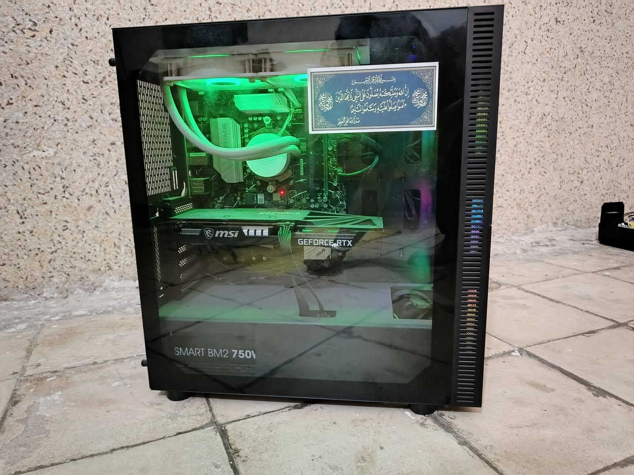 تجميعة حاسبة PC للبيع

مستخدمة اقل من ٤ أشهر فقط

اغراضها اقرب للجديدة حيل

ما متصلحة ولا مفكوكة

واذا تريد صور الفحوصات مالتها وكرت الشاشة واداء المعالج وبقية المواصفات تعال خاص

رجاءا بدون كسر سعر

السوك محترك وما اظمن لنفسي اشتري نفسها بنفس السعر الي دا ابيع بي

الحاسبة حاسبتي اني مو صاحب مكتب ولا شي والتصميم اني سويته

سبب البيع امر بظرف ومحتاج فلوس

السعر مليون و350

1350 الف

وبيهامجال للشراي

هذا  رقمي بي واتساب

***********
