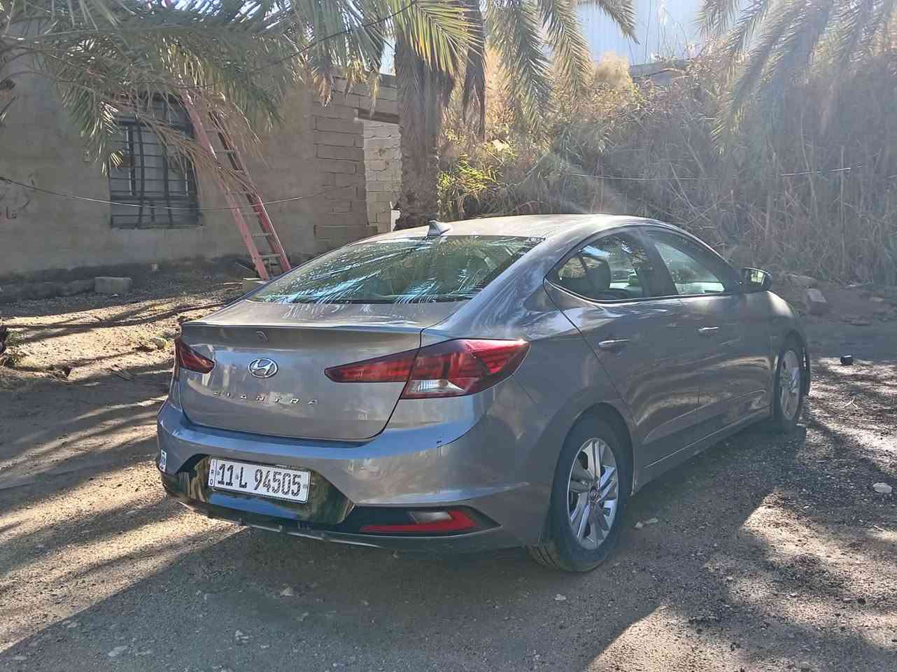 للبيع النترا ٢٠٢٠  فول
صبغ ٣ قطع 
ماشيه ٧١ 

بدون دواخل  
بصمه 
فتحه
شاشه كبيره 
كشنات جلد
مكين ٢٠٠٠ 
السياره جديده مانقصه اي شي 
كربلاء الحسينيه 
***********
رقم بغداد 
السعر ١٣٥ وبيها مجال
