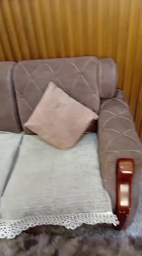 اثاث مستعمل نظيف للاستفسار التواصل على هذا الرقم ***********
