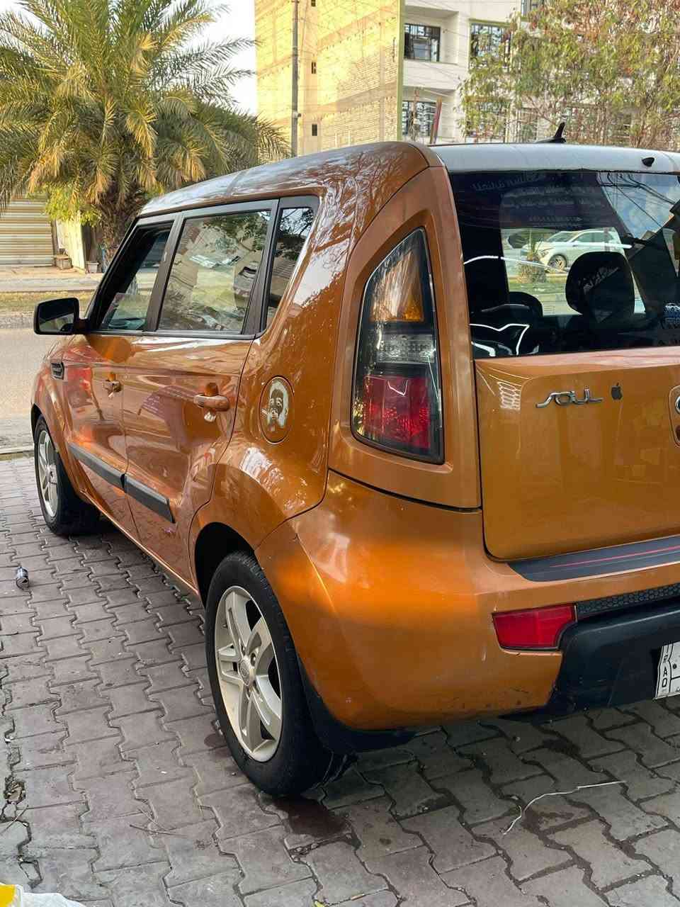 سلام عليكم كيا صول موديل 2011
امريكي بدون حادث بدون ايرباك فقط بنيد صبغ وجاملغ السياره مكينه 2000 دوش المرغوب رقم بغداد بأسمي 
السياره جديده كلش كلها ع وضع الشركه جاهزه ع وضع الشركه 
ماشيه 120 الف 
السعر 83ورقه وبيها مجال بسيط 
غير متواجد ع فيس 
مكاني بغداد 
***********
