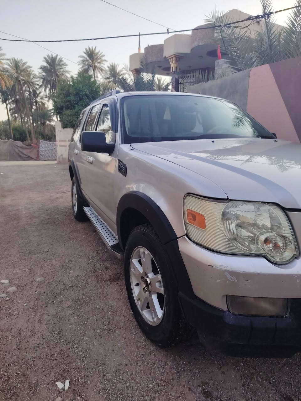 السعر 30/ ***********
