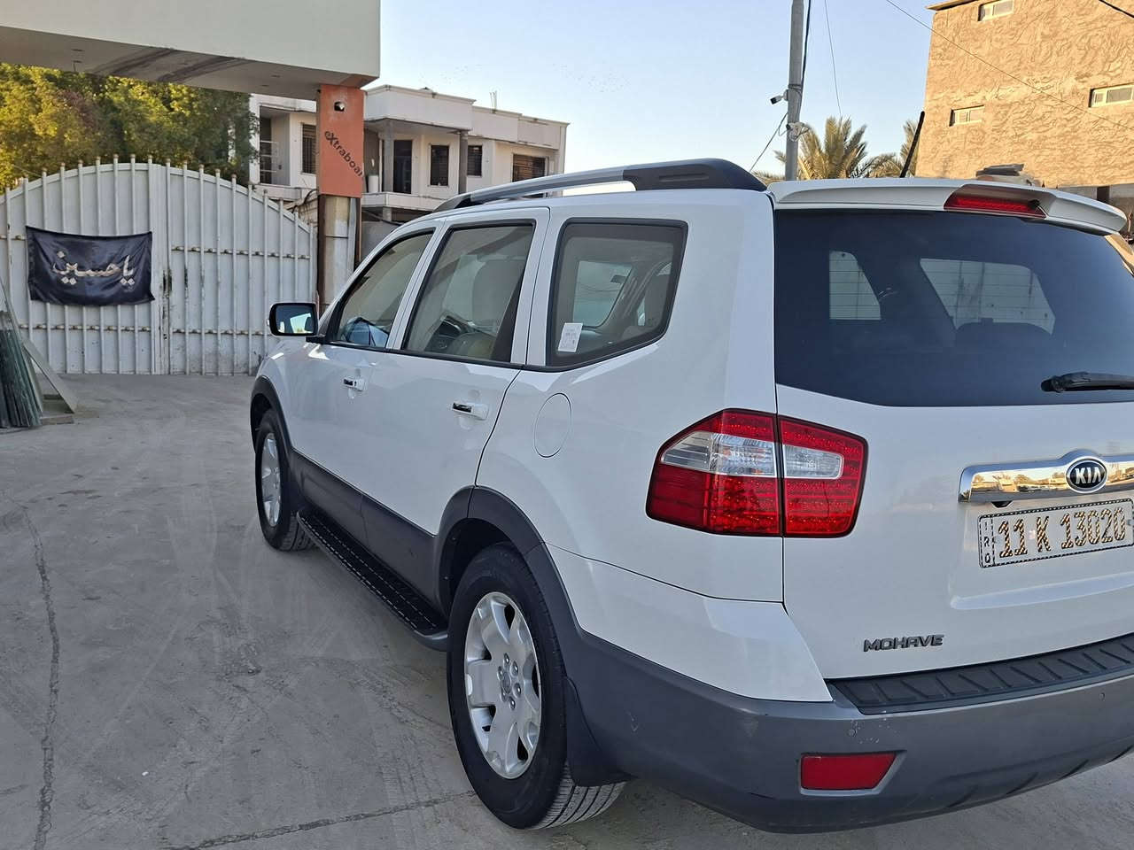 #السلام عليكم كيا موهافي موديل2016 خليجي سياره جديده رقم بغداد انكليزي بأسمي تحويل مباشر
ماشيه 100  ب 120 جرس الانذار يشتغل 
المواصفات  فول  1/1 
حساسات  أمامي خلفي 
 كشنات خزن ميموري
زراك لايت
بصمه تشغيل وبصمه ابواب 
مكفوله من الصبغ  
مري شفط  
كشنات جلد تبريد  وتفئه 
فور ويل 
دشبول ليزري 
3قطع تبريد مركزي 
فتحه سقف 
نظام نزول منحدرات 
جنطه شفط كهرباء 
محرك 6 سلندر مكفول من الفتح والرواجز 
كير مكفول صدر أمامي خلفي شركه  
 تخم تاير جديد  
 سياره جديده  وعلى ايدي استخدام شخصي
السعر 175  #عنوان #بابل
للاستفسار
***********  
***********
