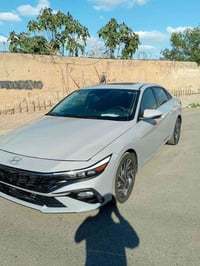 ‏السلام عليكم للبيع دخول جديد منفيس بسمي  موديل ‏25 مكينه 2000دوش بانز...