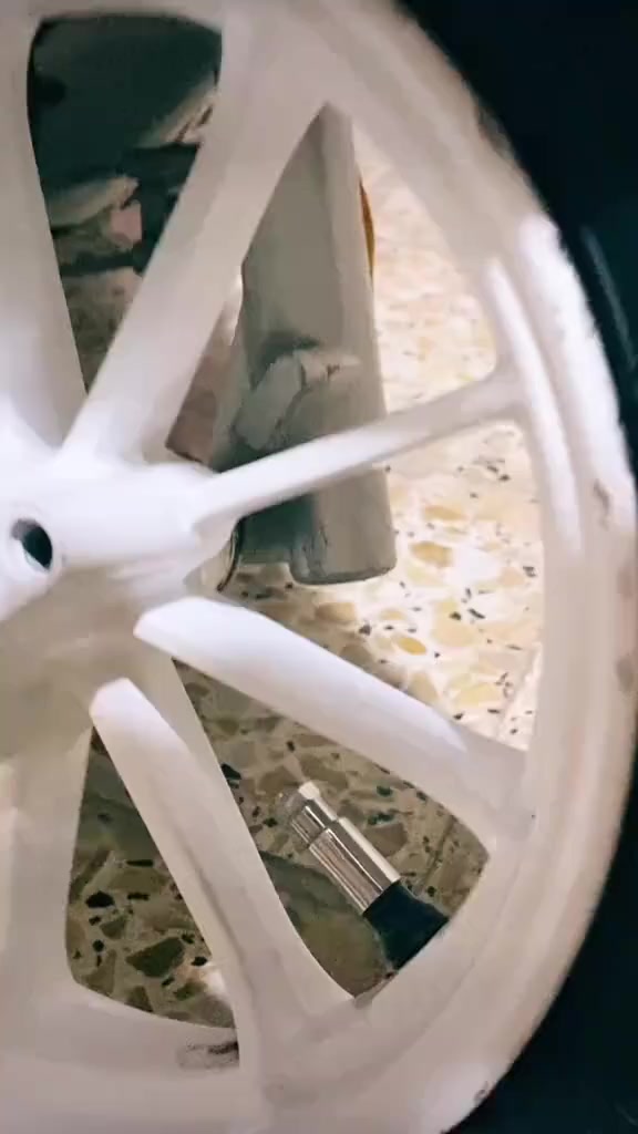 السلام عليكم منغولي للبيع الدراجه نضيفه احلى من الصور نقص برغي مابيها شلعه معدل قويه مكينه ناعمه بوشه بلاديه غراضها كامله تريد حربي تريد كامل دشبول ترايش جاملغ كفراتها كامله لون كرزي بيها وياله مشيف اصلي من رمبه وياها 
دراجه كلها بلاد مابيها شي تجاري كلجات بلاديه شرط مختمات 
سعرها 550بيها مجال بسيط ولشراي بي خير ويدلل


**إذا كنت صاحب هذا الإعلان وتريد حذفه لأي سبب، رجاءا أرسل رسالة إلى الدعم الفني**