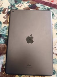 آيباد ٩ • ٦٤ جيجا • للبيع