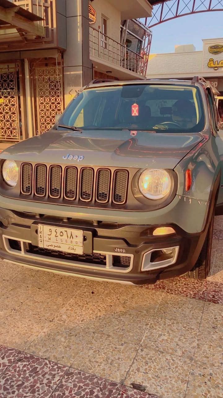السلام عليكم
جيب رنكد 
موديل2018 
سيارة فول عده فتحت سقف 
محرك 2400
كيرك محرك شرط 
4x4
سيارة جاهزه من كلشي 
تواصل ***********
السعر ١٠٠$ 
مبيها مجال للطيبين
