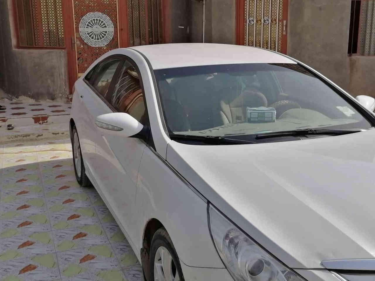 موديل 2013 خليجي 
رقــــــم ذي قار مشروع وطني 
محرك دوش 2400
محرك بلاد 
كير ومحرك وحداديه وتبريد وتدفئه وكهربائيات 
السياره جاهزه للاخر ماناقصها شي 
المواصفات 
تحكم استيرن جهتين
مري شفط
حساس خلفي
كشن سائق كهرباء
قطعتين تبريد
ويل كب كروم 
 شفتات 
وغير ذلك مواصفات الخليجي ..

(السياره بيها بنيد مبدل والجاملغ الخلفي بيه بارد وصبغ بدون دواخل )

السعر 122

العنوان الناصرية _قضاء الفجر 
للأستفسار ***********
