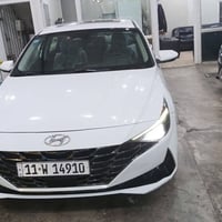 هوانداي النترا موديل 2021 وارد امريكي حادثها موضح في الصور وبها مكانين...