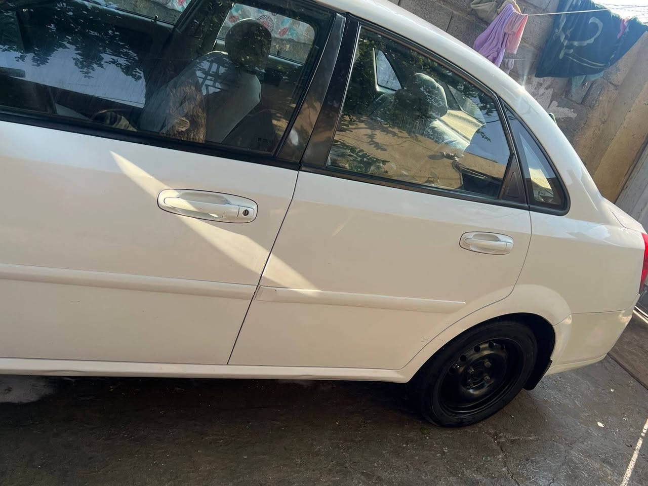 سلام عليكم سياره اوبتره للبيع سياره جاهزه تخم داير موديل ٢٠١١ معلومات كامل اتصل رقم الهاتف مكاني كربلاء *********** //
