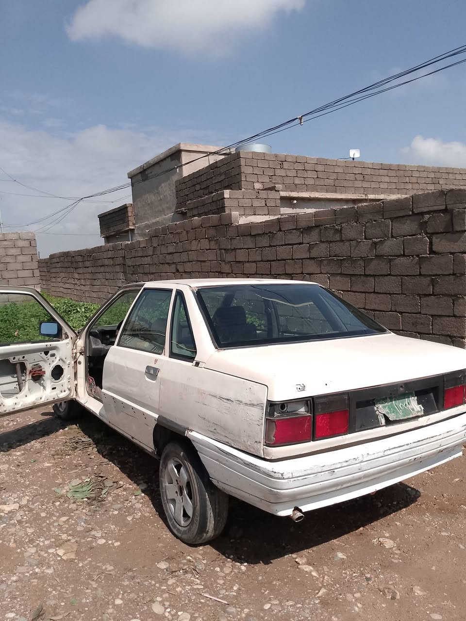 رينو رقم نينوى فحص سنوية بيضة بيع او مراوس كير شرط بس المحرك كايم


**إذا كنت صاحب هذا الإعلان وتريد حذفه لأي سبب، رجاءا أرسل رسالة إلى الدعم الفني**