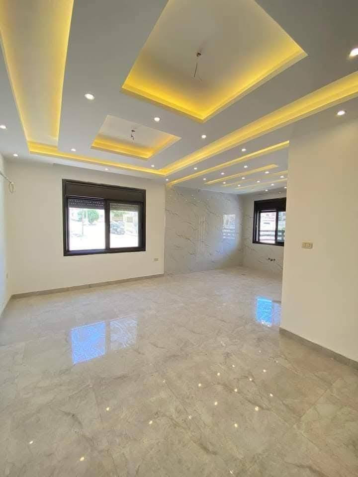 ‎عمل طلس + ديكور بسيط حسب الطلب + صبغ  في غاية الروعة وحسب طبيعة المكان الوظيفية.
‎أنهي المرحلة الأخيرة من تجهيز منزلك بعالم ديكوري ساحر.
‎ميز بيتك بأرقى الديكورات التي يتم انجازها بادق التفاصيل 
‎استغل #الفرصة ليصبح منزلك اكثر رونقاً واناقه
‎تصاميم رائعه تناسب جميع الاذواق
‎لمنزل عصري وانيق 
تواصل معنا 
#ديكورات #تشطيب_ملكي_فاخر #بديل_رخام_3d #العراق #بغداد #اصباغ ***********
