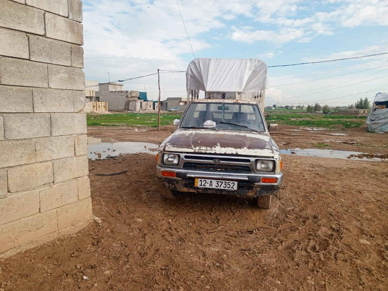 سلام عليكم للبيع بيكم 90 وضع شركة معمر جديد كير مكينه أكسل شاصي كلو شرط رقم جديد نينوى دولي سنويه لل 29 شرط اتحويل بسمي سيارة وضع شركه مكاني الموصل اليسر اسعر 47اوبيها مجال لطيبن ***********
