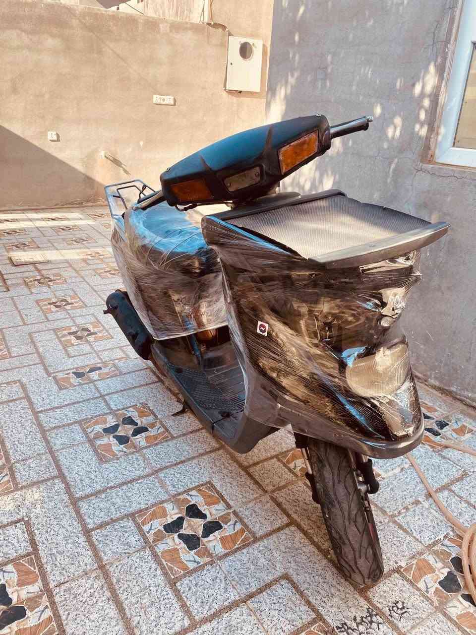 دراجة ياماها 60
كهربائيات كله شغاله نكره سلف 
دراجه ناعمة اشاير لايتات كله شغله
تايرات جديده الكدام والوره
شوته جديده دراجه كامله على اخر حبايه
ما ناقصه شي شغل واطلع 
عنوان كركوك واحد حزيران 
الرقم :***********
السعر خاص
